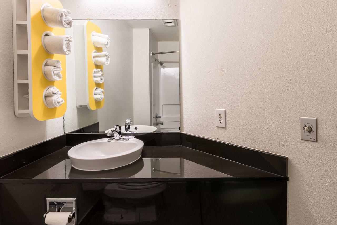 Motel 6-North Richland Hills, Tx - Ne Fort Worth Zewnętrze zdjęcie