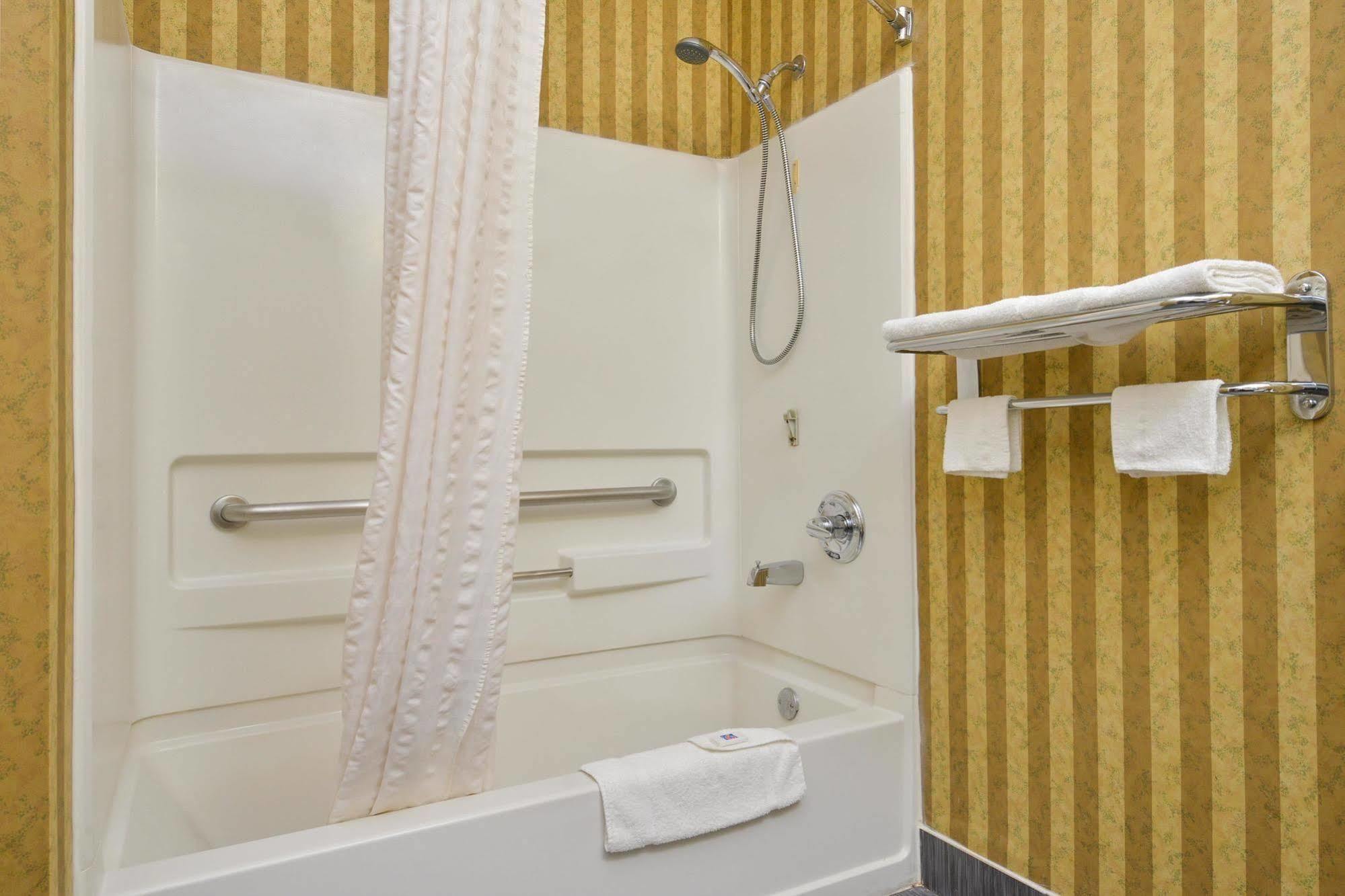 Motel 6-North Richland Hills, Tx - Ne Fort Worth Zewnętrze zdjęcie